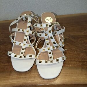 Exe - Leather White Sandals with Gold Accents (Size 8.5)